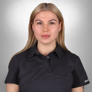 Стоматолог ортодонт Нікітюк Аліса Вікторівна в Root Dental Clinic