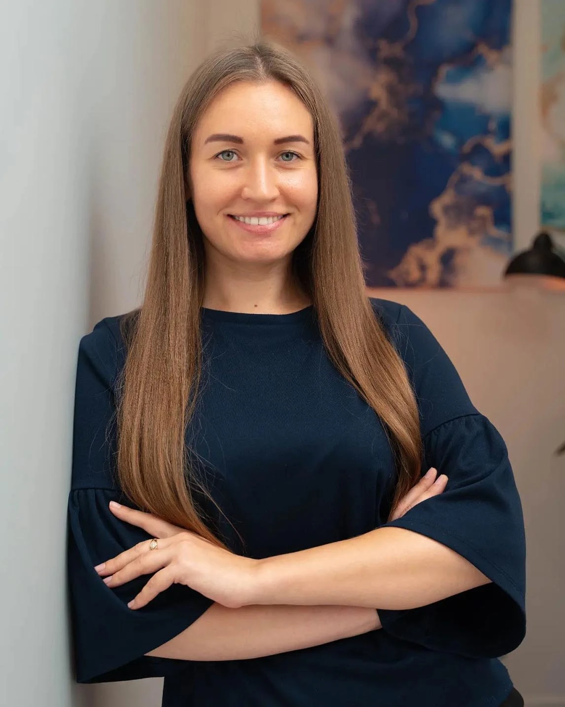 Администратор стоматологической клиники Root Dental на рецепции
