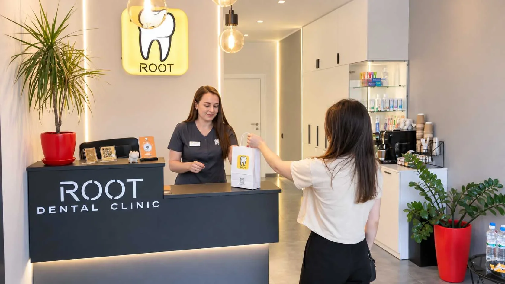 Рецепція стоматології Root Dental Clinic в Києві